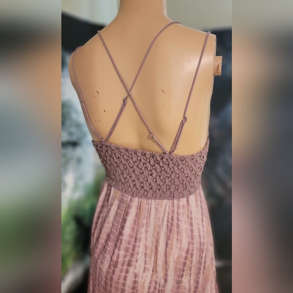 Purple and Pink Lace Trim Dress - Picture 3 of 4